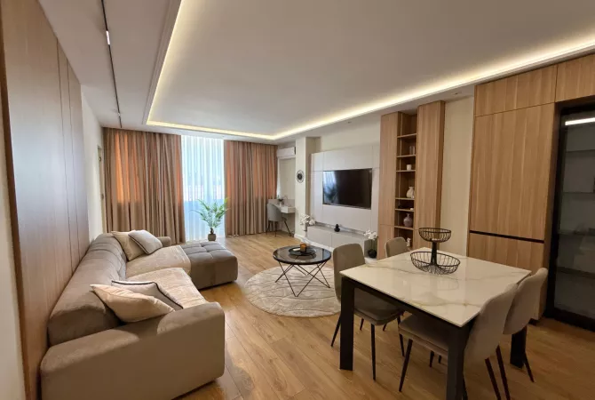 Shtepi me qera Apartament ne Tirane, 1+1, Mobilimi E mobiluar, Pagesa 849  Euro.