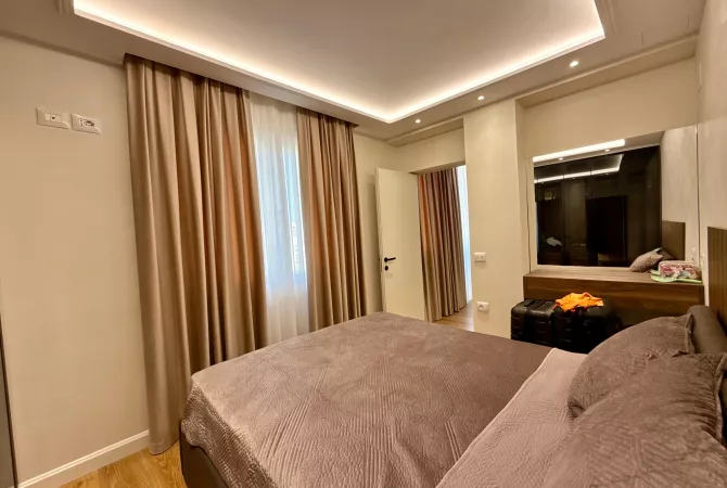 Shtepi me qera 1+1 ne Tirane - 849 Euro