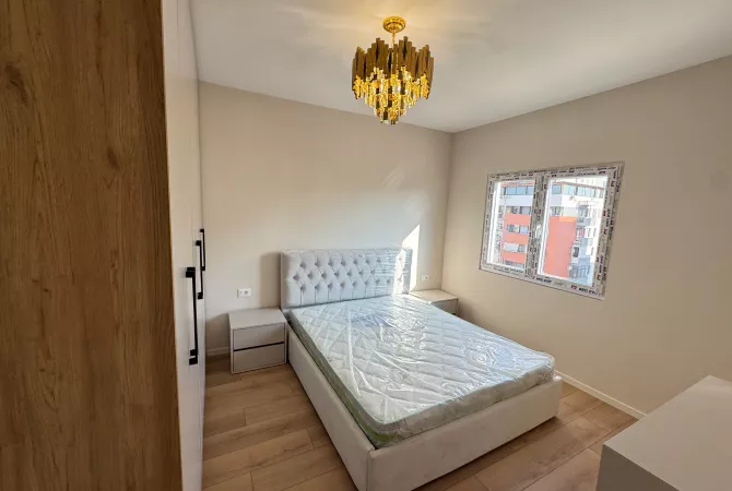 Shtepi ne shitje Apartament ne Tirane, 2+1, Mobilimi E mobiluar, Pagesa 139,998  Euro.
