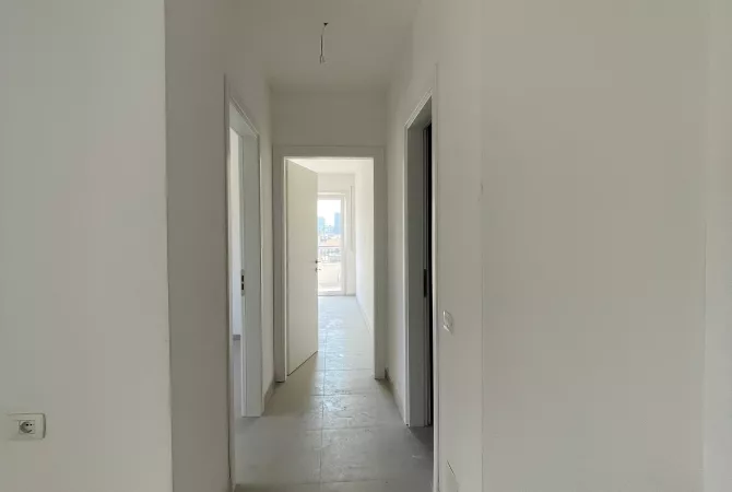 📌 Zyre me Qira 2+1 – Shume prane Qendres