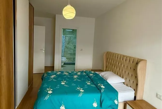 Shtepi me qera 2+1 ne Tirane - 750 Euro