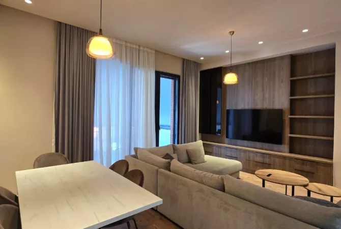 Shtepi me qera Apartament ne Tirane, 2+1, Mobilimi E mobiluar, Pagesa 1,200  Euro.