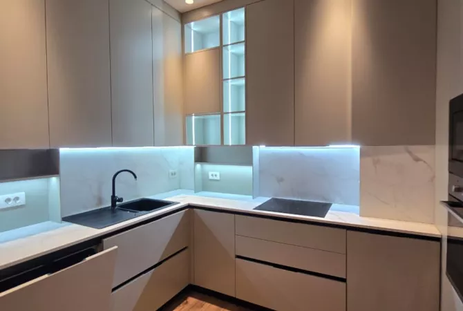 Shtepi me qera Apartament ne Tirane, 2+1, Mobilimi E mobiluar, Pagesa 1,200  Euro.