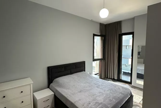 Shtepi me qera Apartament ne Tirane, 3+1, Mobilimi E mobiluar, Pagesa 1,200  Euro.
