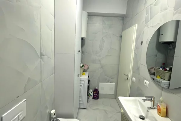 Shtepi me qera 1+1 ne Tirane - 447 Euro