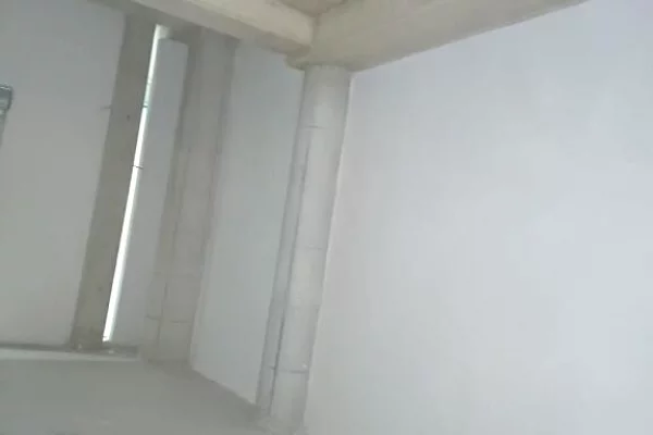 Ambient biznesi me qera 4+1 ne Tirane - 997 Euro