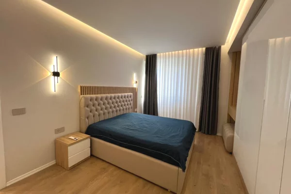 Shtepi me qera 2+1 ne Tirane - 997 Euro