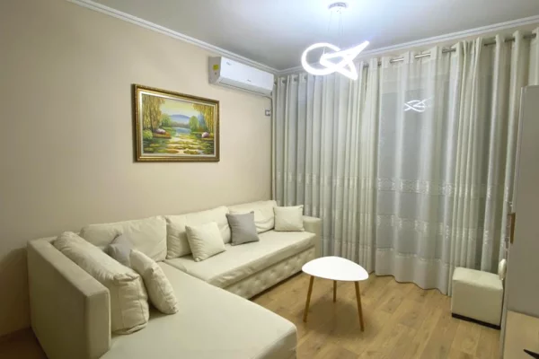 Shtepi me qera 1+1 ne Tirane - 397 Euro