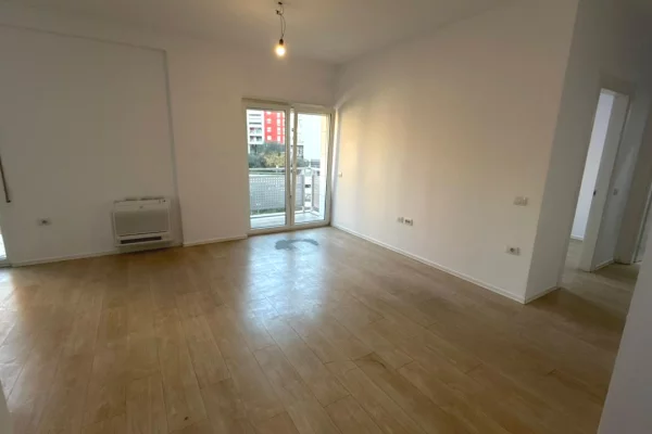 Shtepi me qera 2+1 ne Tirane - 850 Euro