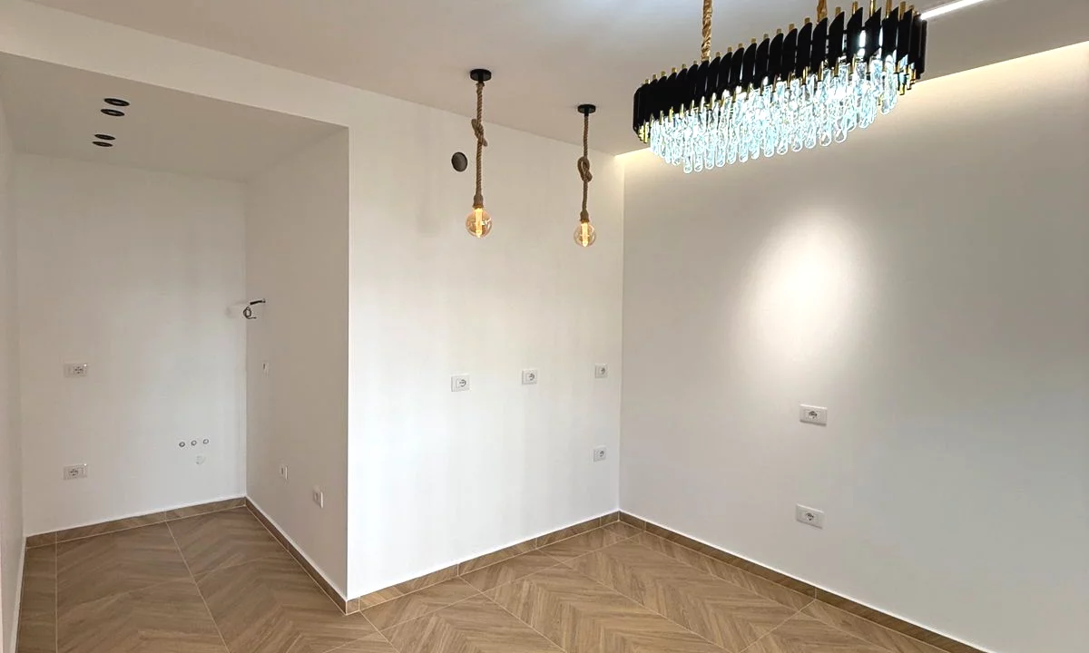 🏢 Ambient Biznesi me Qira – Oasis, Residence Ish Fusha e Aviacionit