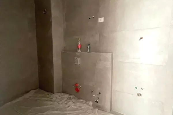 Apartment for sale in Tirana 3+1, Emty