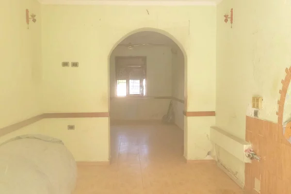 Ambient biznesi me qera 1+1 ne Tirane - 22,000 Leke