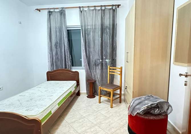 Shtepi me qera Apartament ne Tirane, 2+1, Mobilimi E mobiluar, Pagesa 450  Euro.