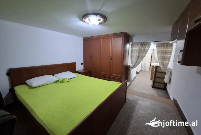 Shtepi me qera 1+1 ne Tirane - 25,000 Leke