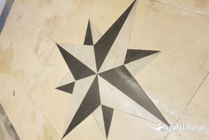 Kryejm punime  pllaka  / parket