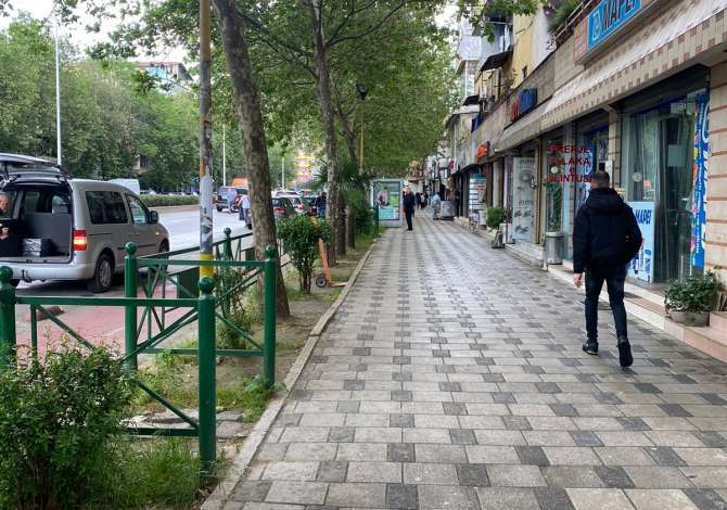 Ambient biznesi me qera 1+1 ne Tirane - 800 Euro