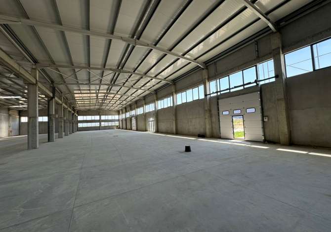 Ambient biznesi me qera 4+1 ne Durres - 5,800 Euro