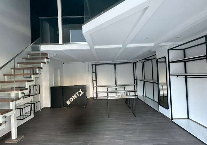 Ambient biznesi me qera 1+1 ne Tirane - 1,000 Euro