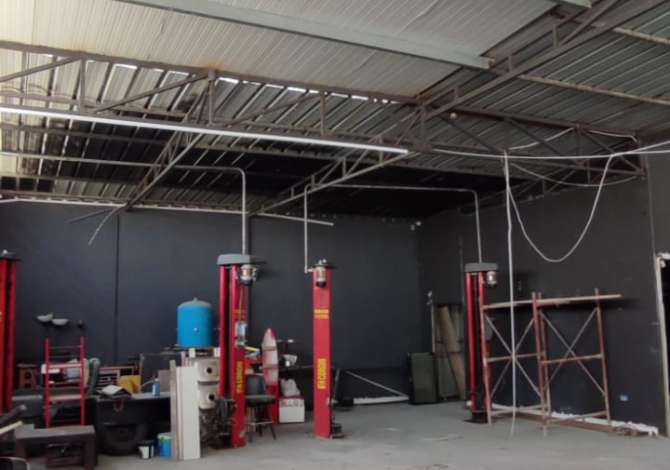 Ambient biznesi me qera 4+1 ne Tirane - 1,000 Euro