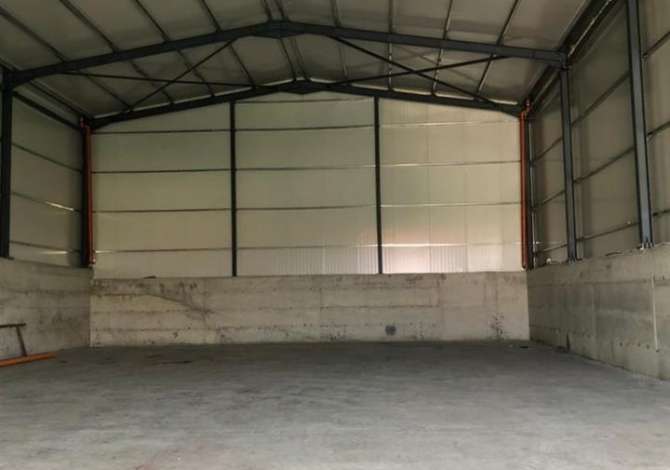 Ambient biznesi me qera 4+1 ne Tirane - 1,500 Euro