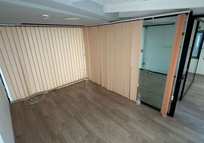 ⚡Jepet me Qira Ambient Biznesi , tek Komuna e Parisit