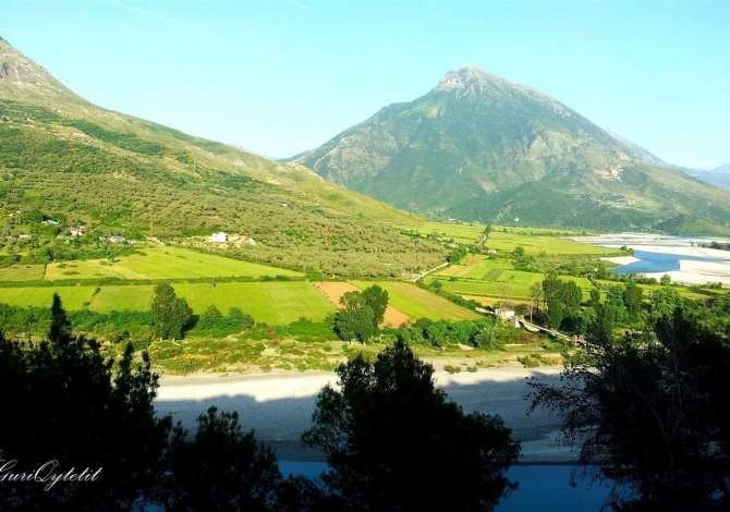 Terreno in vendita  a Argirocastro - 750,000 Euro