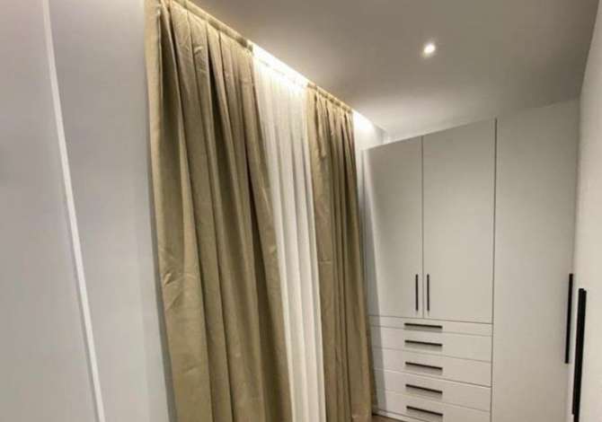 Shtepi me qera 2+1 ne Tirane - 700 Euro