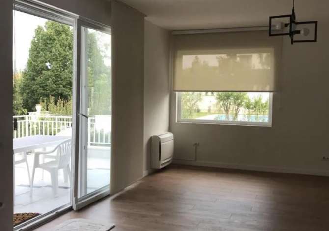 Shtepi me qera 4+1 ne Tirane - 3,000 Euro