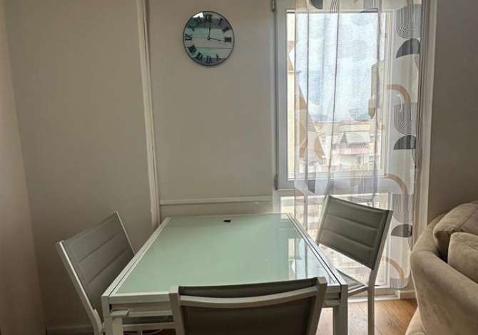 Shtepi me qera 2+1 ne Tirane - 850 Euro