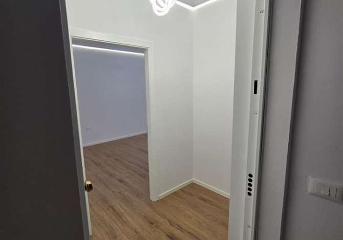 Shtepi ne shitje 2+1 ne Tirane - 210,000 Euro