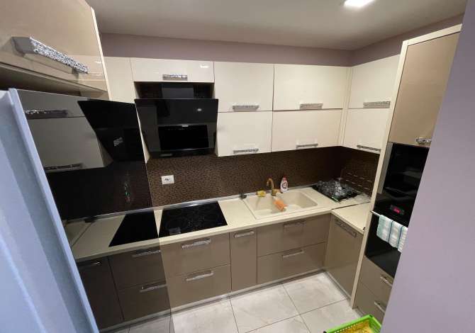 Shtepi ne shitje 2+1 ne Tirane - 213,000 Euro