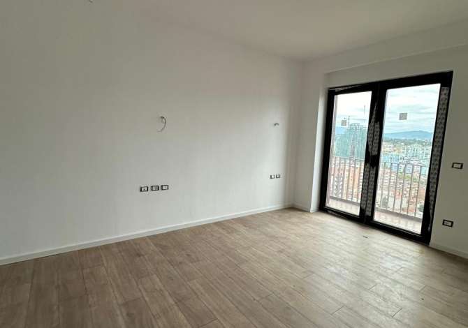 Ambient biznesi me qera 3+1 ne Tirane - 1,000 Euro