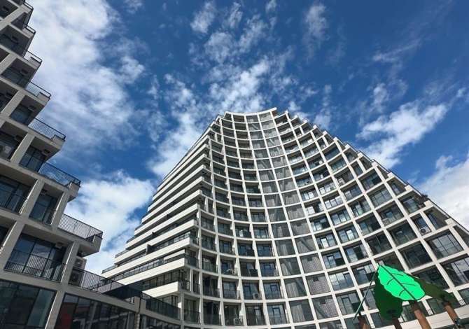 Ambient biznesi me qera 3+1 ne Tirane - 4,000 Euro