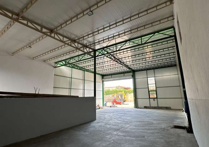 Ambient biznesi me qera 4+1 ne Tirane - 1,300 Euro