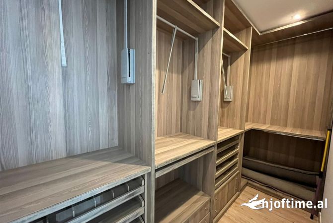 Shtepi ne shitje 2+1 ne Tirane - 257,000 Euro