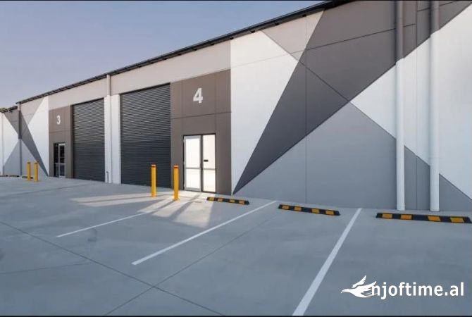 Ambient biznesi me qera 4+1 ne Tirane - 1,500 Euro