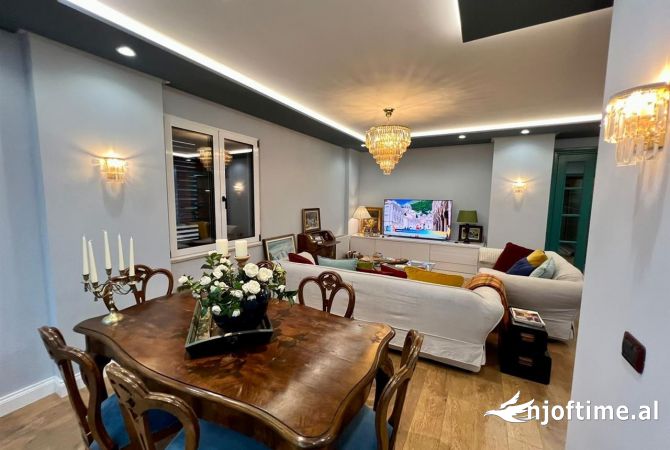 Casa in vendita 3+1 a Tirana - 670,000 Euro