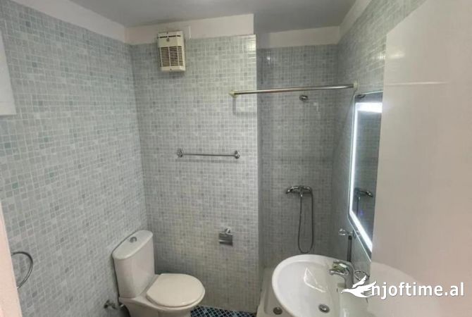Shtepi ne shitje 1+1 ne Tirane - 150,000 Euro