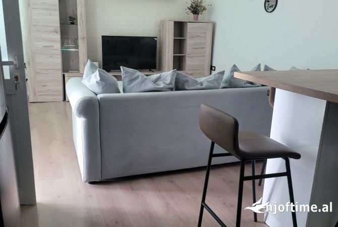 Shtepi me qera 1+1 ne Tirane - 500 Euro