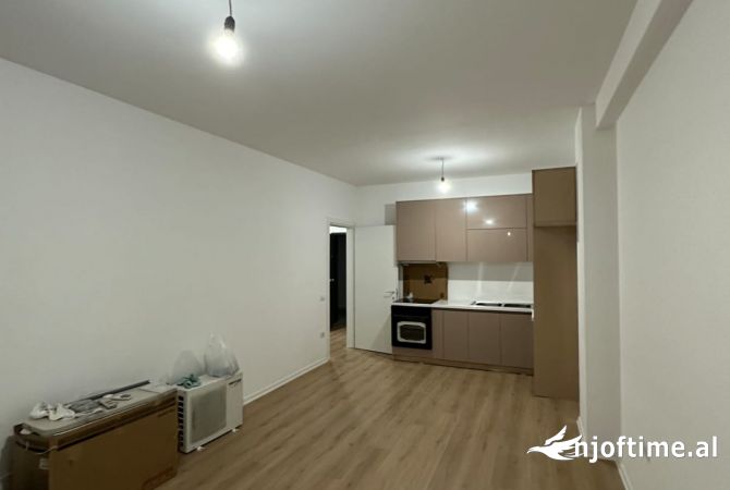 Shtepi me qera 1+1 ne Tirane - 450 Euro