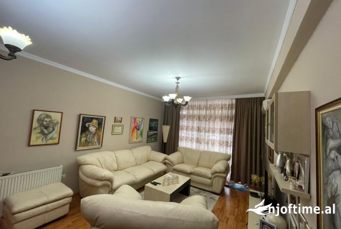 Casa in vendita 2+1 a Tirana - 265,000 Euro