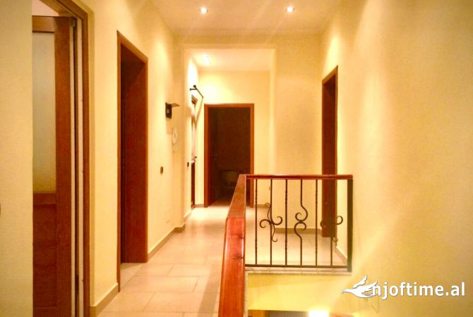 Shtepi ne shitje 3+1 ne Tirane - 600,000 Euro