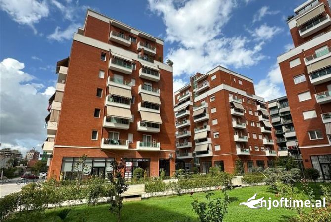 Ambient biznesi me qera 3+1 ne Tirane - 3,000 Euro