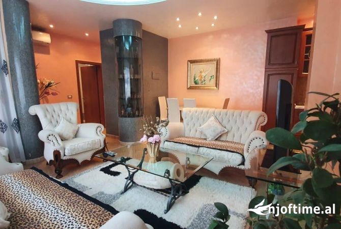 Shtepi me qera 1+1 ne Tirane - 700 Euro