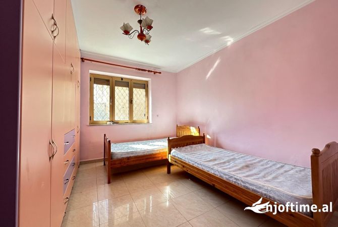 Shtepi ne shitje 1+1 ne Tirane - 119,000 Euro