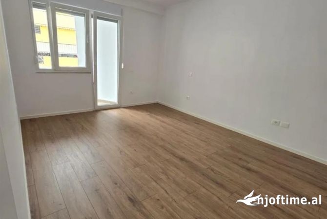 Shtepi ne shitje 2+1 ne Tirane - 210,000 Euro