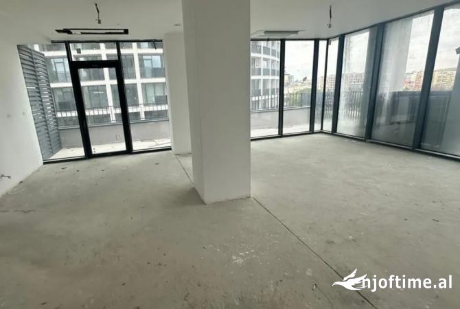 Shtepi ne shitje 3+1 ne Tirane - 525,500 Euro