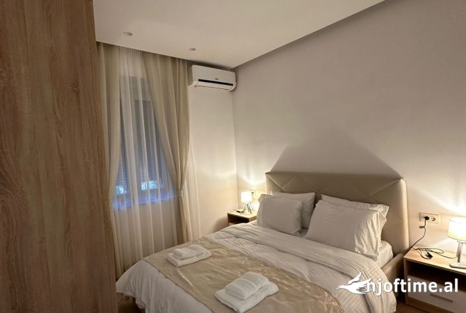 Shtepi me qera Apartament ne Tirane, 1+1, Mobilimi E mobiluar, Pagesa 700  Euro.