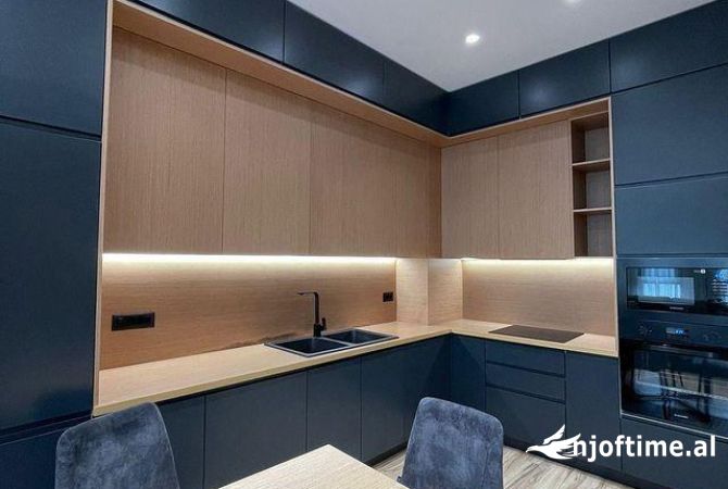 Shtepi me qera 2+1 ne Tirane - 950 Euro