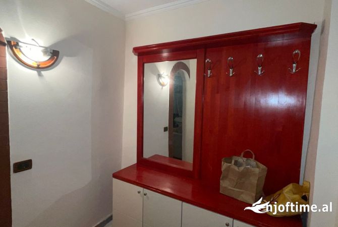 Shtepi me qera 1+1 ne Tirane - 500 Euro